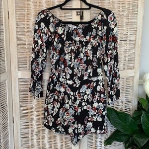 Off the shoulder floral print l/s romper